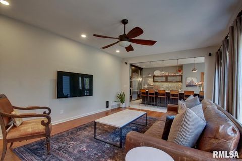 Tiny photo for 5585 Wood Crest Drive, Quincy, IL 62305 (MLS # QC4269338)