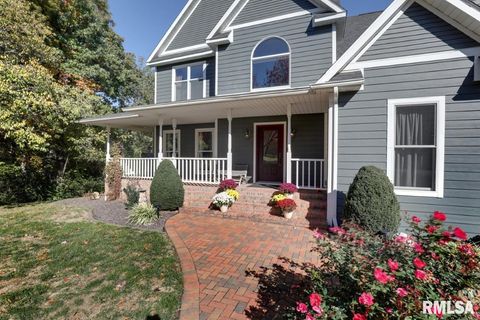 Tiny photo for 5585 Wood Crest Drive, Quincy, IL 62305 (MLS # QC4269338)