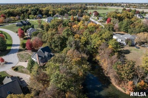 Tiny photo for 5585 Wood Crest Drive, Quincy, IL 62305 (MLS # QC4269338)