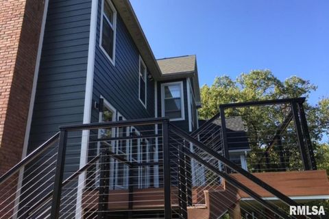 Tiny photo for 5585 Wood Crest Drive, Quincy, IL 62305 (MLS # QC4269338)