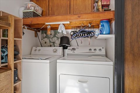 Tiny photo for 271 N Smith Street, Aurora, IL 60505 (MLS # 12496132)