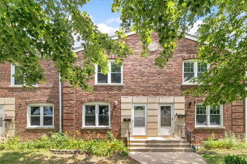 1004 S Taylor Avenue Oak Park IL 60304