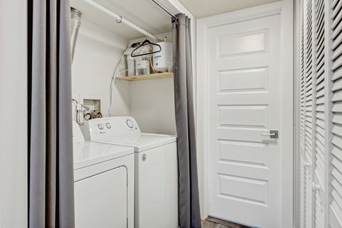 Tiny photo for 4721 Huntington Boulevard, Hoffman Estates, IL 60192 (MLS # 12631732)