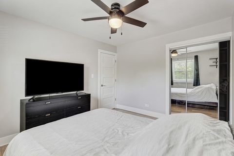 Tiny photo for 4721 Huntington Boulevard, Hoffman Estates, IL 60192 (MLS # 12631732)