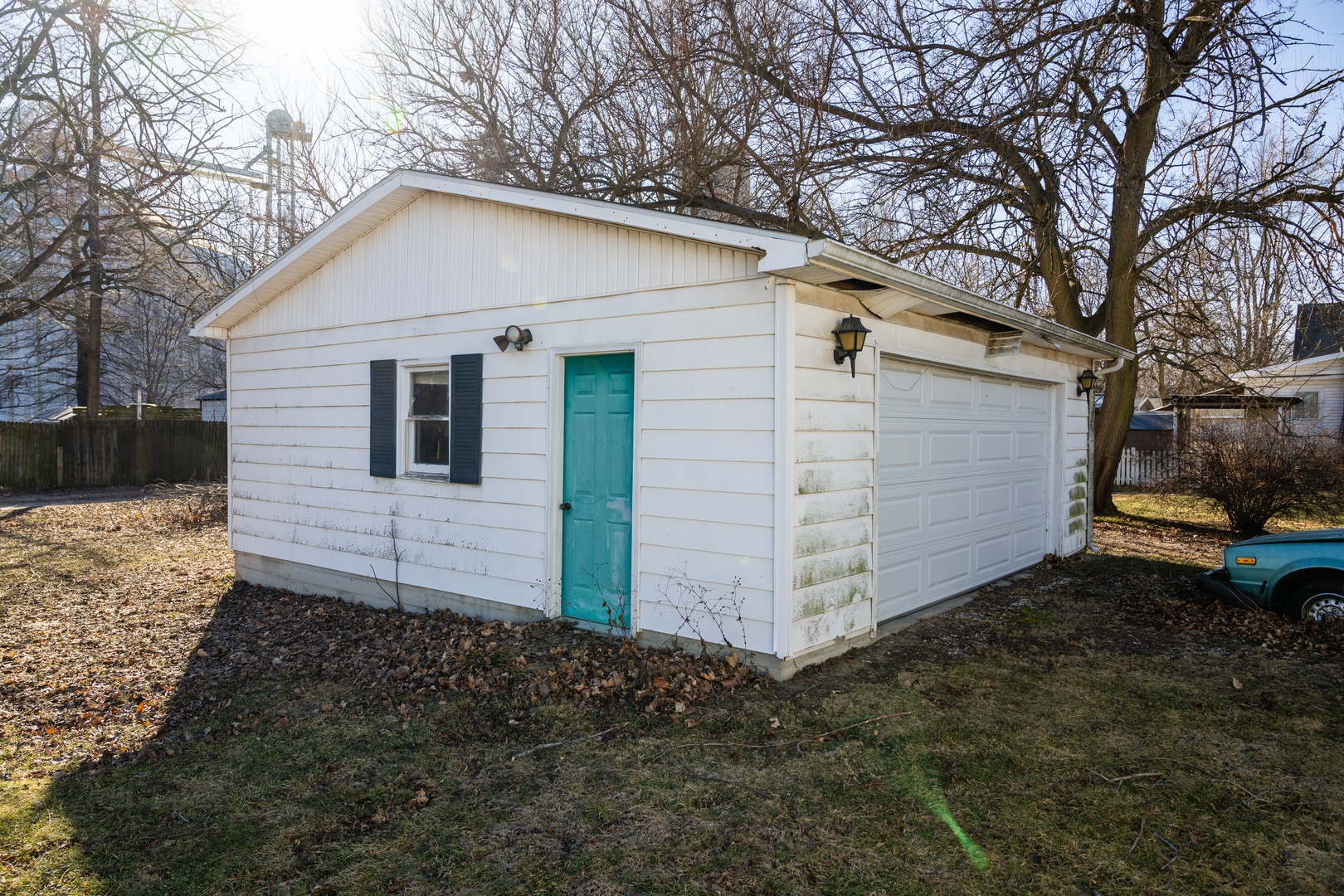 505 E 1st Street
