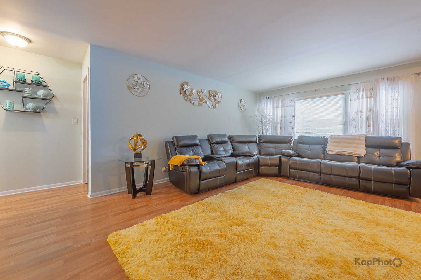 4820 Conrad Street 202