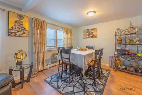 Tiny photo for 4820 Conrad Street #202, Skokie, IL 60077 (MLS # 12525745)