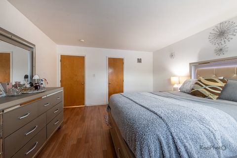 Tiny photo for 4820 Conrad Street #202, Skokie, IL 60077 (MLS # 12525745)