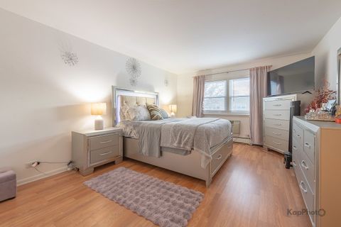 Tiny photo for 4820 Conrad Street #202, Skokie, IL 60077 (MLS # 12525745)