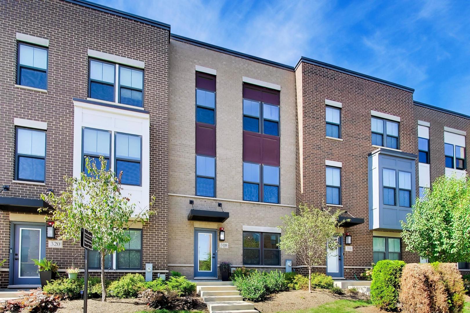 318 S Elm Street 318