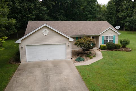 Tiny photo for 1904 Spring Garden Road, Marion, IL 62959 (MLS # 12726776)