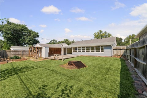 Tiny photo for 1205 E Fairlawn Drive, Urbana, IL 61801 (MLS # 12738446)