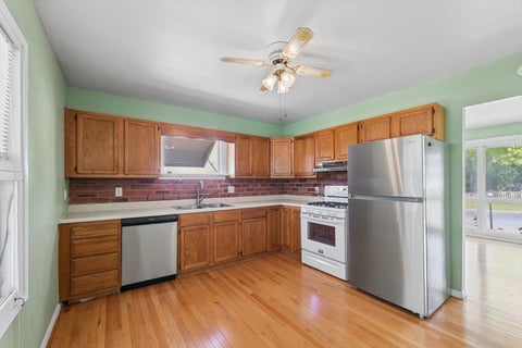 Tiny photo for 1205 E Fairlawn Drive, Urbana, IL 61801 (MLS # 12738446)