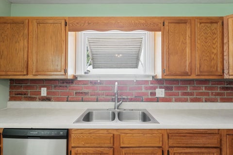 Tiny photo for 1205 E Fairlawn Drive, Urbana, IL 61801 (MLS # 12738446)