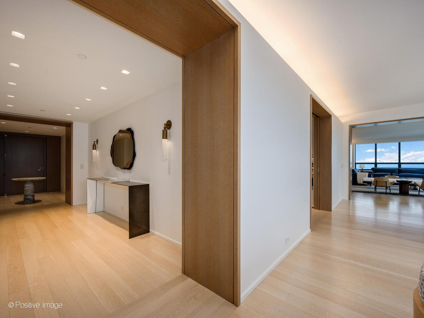 180 E PEARSON Street 3704-3705