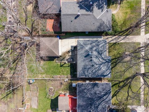 Tiny photo for 115 N Pierce Avenue, Wheaton, IL 60187 (MLS # 12613825)