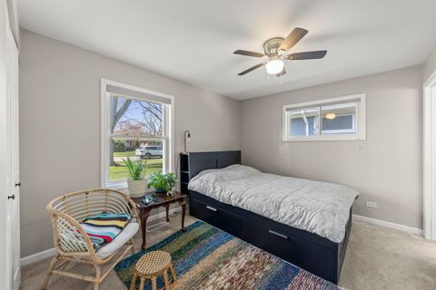 Tiny photo for 115 N Pierce Avenue, Wheaton, IL 60187 (MLS # 12613825)