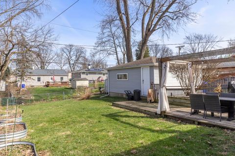 Tiny photo for 115 N Pierce Avenue, Wheaton, IL 60187 (MLS # 12613825)