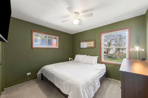 Tiny photo for 115 N Pierce Avenue, Wheaton, IL 60187 (MLS # 12613825)