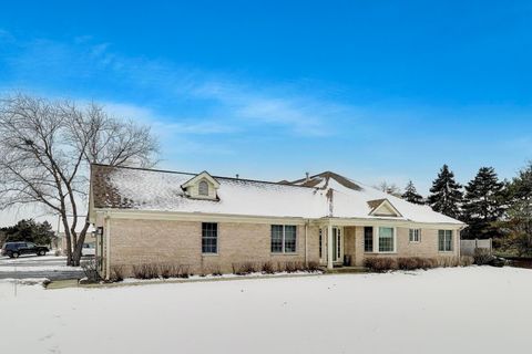Tiny photo for 4408 Hammersmith Lane, Glenview, IL 60026 (MLS # 12558815)