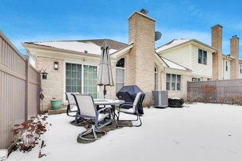 Tiny photo for 4408 Hammersmith Lane, Glenview, IL 60026 (MLS # 12558815)