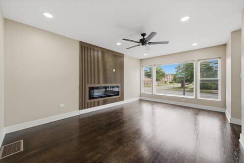 Tiny photo for 258 E 107th Street, Chicago, IL 60628 (MLS # 12687349)