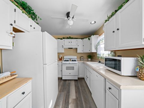 Tiny photo for 2405 Glen Circle East, Sycamore, IL 60178 (MLS # 12588177)