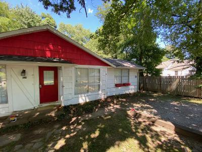 Photo of 626 W Rigdon Street, Carbondale, IL 62901 (MLS # 12735347)