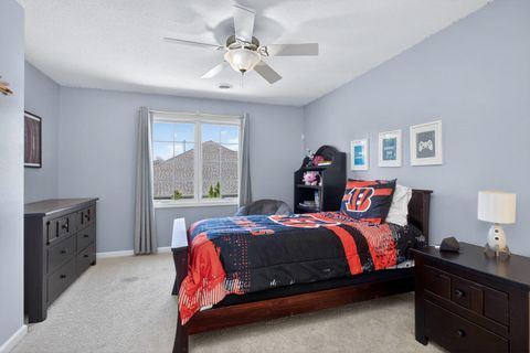 Tiny photo for 4017 Kathleen Way, Davenport, IA 52807 (MLS # 12616219)