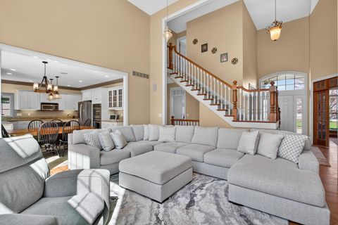 Tiny photo for 4017 Kathleen Way, Davenport, IA 52807 (MLS # 12616219)