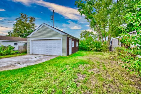 Tiny photo for 7412 Keeler Avenue, Skokie, IL 60076 (MLS # 12570447)