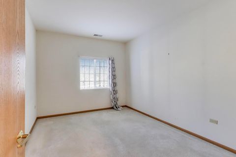 Tiny photo for 605 Barrington Avenue #140, East Dundee, IL 60118 (MLS # 12624850)