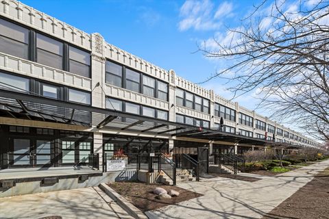 Tiny photo for 1070 W 15TH Street #403, Chicago, IL 60608 (MLS # 12435718)