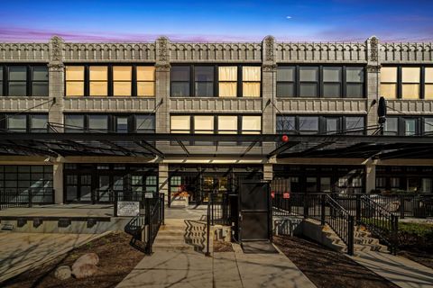 Tiny photo for 1070 W 15TH Street #403, Chicago, IL 60608 (MLS # 12435718)