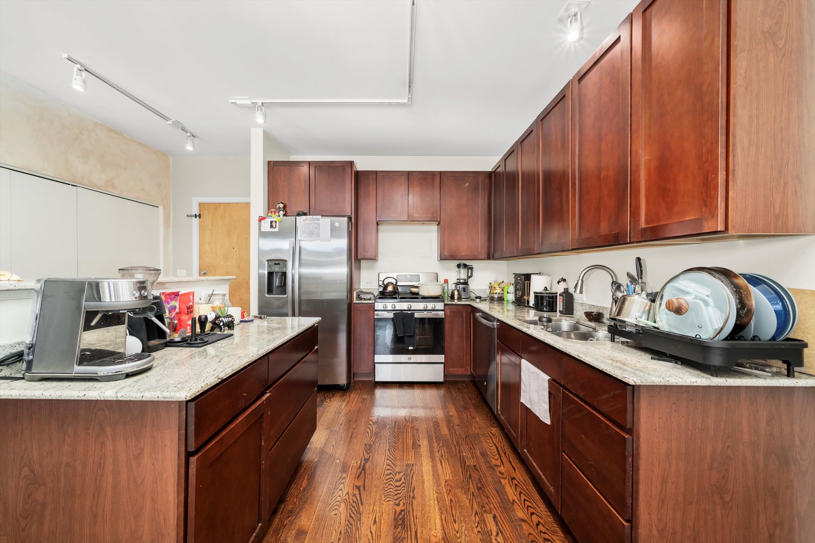 1070 W 15TH Street 403