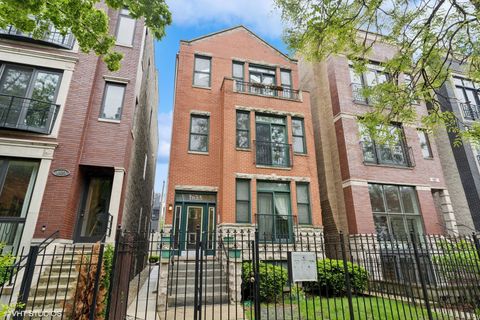 1825 W Iowa Street 2 Chicago IL 60622