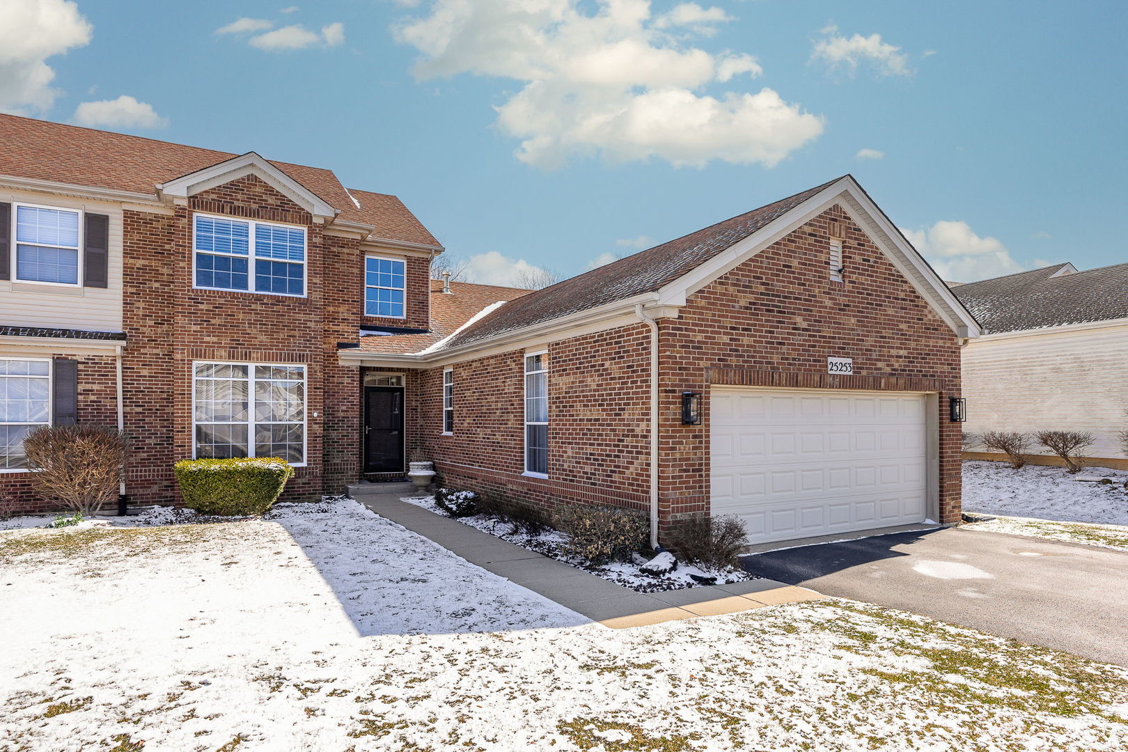 25253 Forest Edge Drive