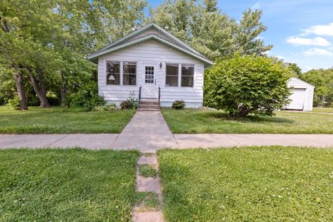 309 W State Street Cherry Valley IL 61016