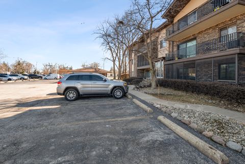 Tiny photo for 5003 W 135th Street #1, Crestwood, IL 60418 (MLS # 12581645)