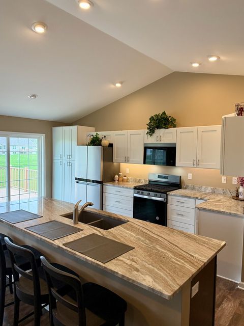 Tiny photo for 732 Keller Drive, Dixon, IL 61021 (MLS # 12629915)