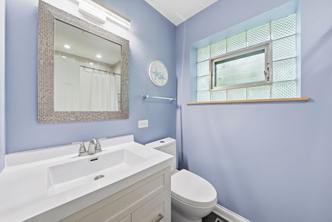 Tiny photo for 7036 Oxford Street, Bridgeview, IL 60455 (MLS # 12688852)