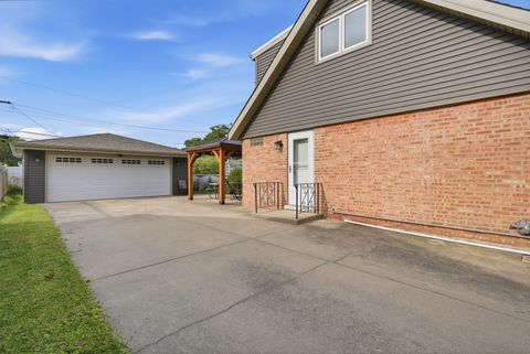 Tiny photo for 7036 Oxford Street, Bridgeview, IL 60455 (MLS # 12688852)