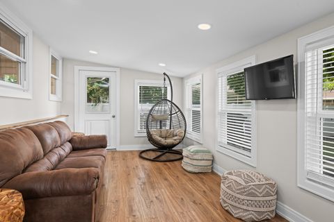 Tiny photo for 685 MAPLE Court, Elk Grove Village, IL 60007 (MLS # 12492088)