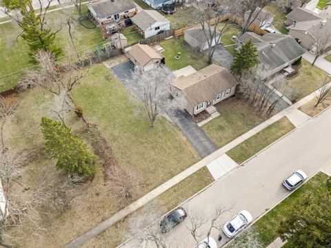 Tiny photo for 25 Mccabe Drive, Streamwood, IL 60107 (MLS # 12604497)