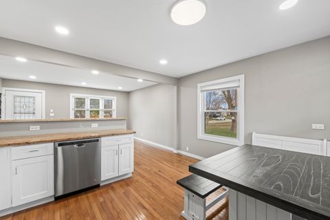 Tiny photo for 25 Mccabe Drive, Streamwood, IL 60107 (MLS # 12604497)