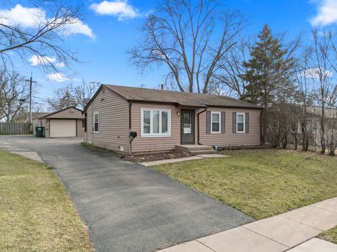 Tiny photo for 25 Mccabe Drive, Streamwood, IL 60107 (MLS # 12604497)