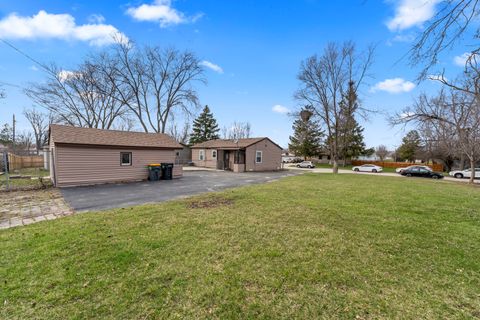 Tiny photo for 25 Mccabe Drive, Streamwood, IL 60107 (MLS # 12604497)