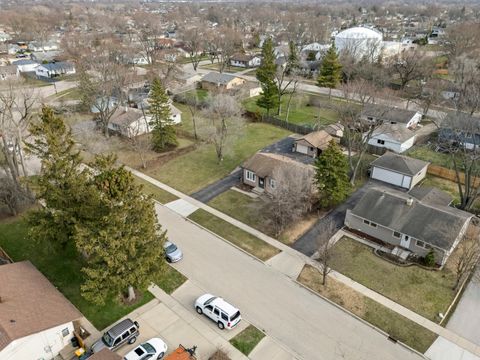 Tiny photo for 25 Mccabe Drive, Streamwood, IL 60107 (MLS # 12604497)