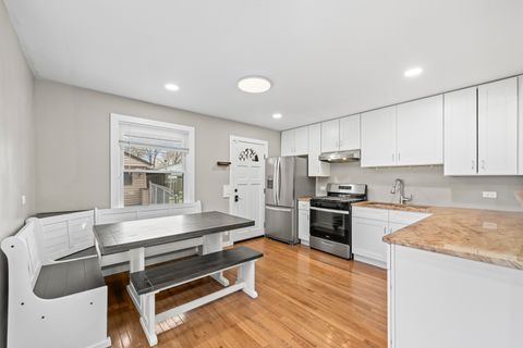 Tiny photo for 25 Mccabe Drive, Streamwood, IL 60107 (MLS # 12604497)