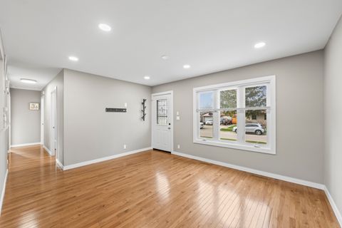 Tiny photo for 25 Mccabe Drive, Streamwood, IL 60107 (MLS # 12604497)